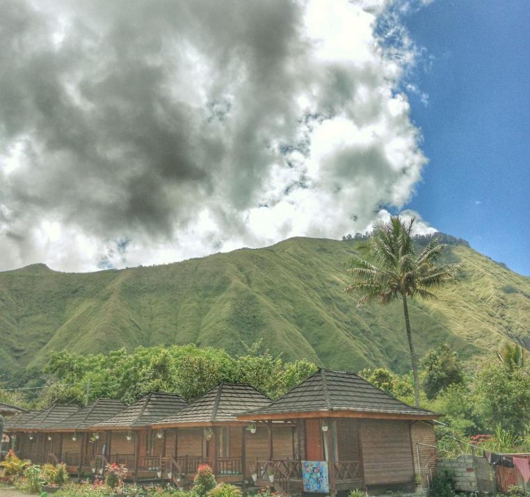 Puncak Rinjani Lodge Sembalunlawang Exterior photo