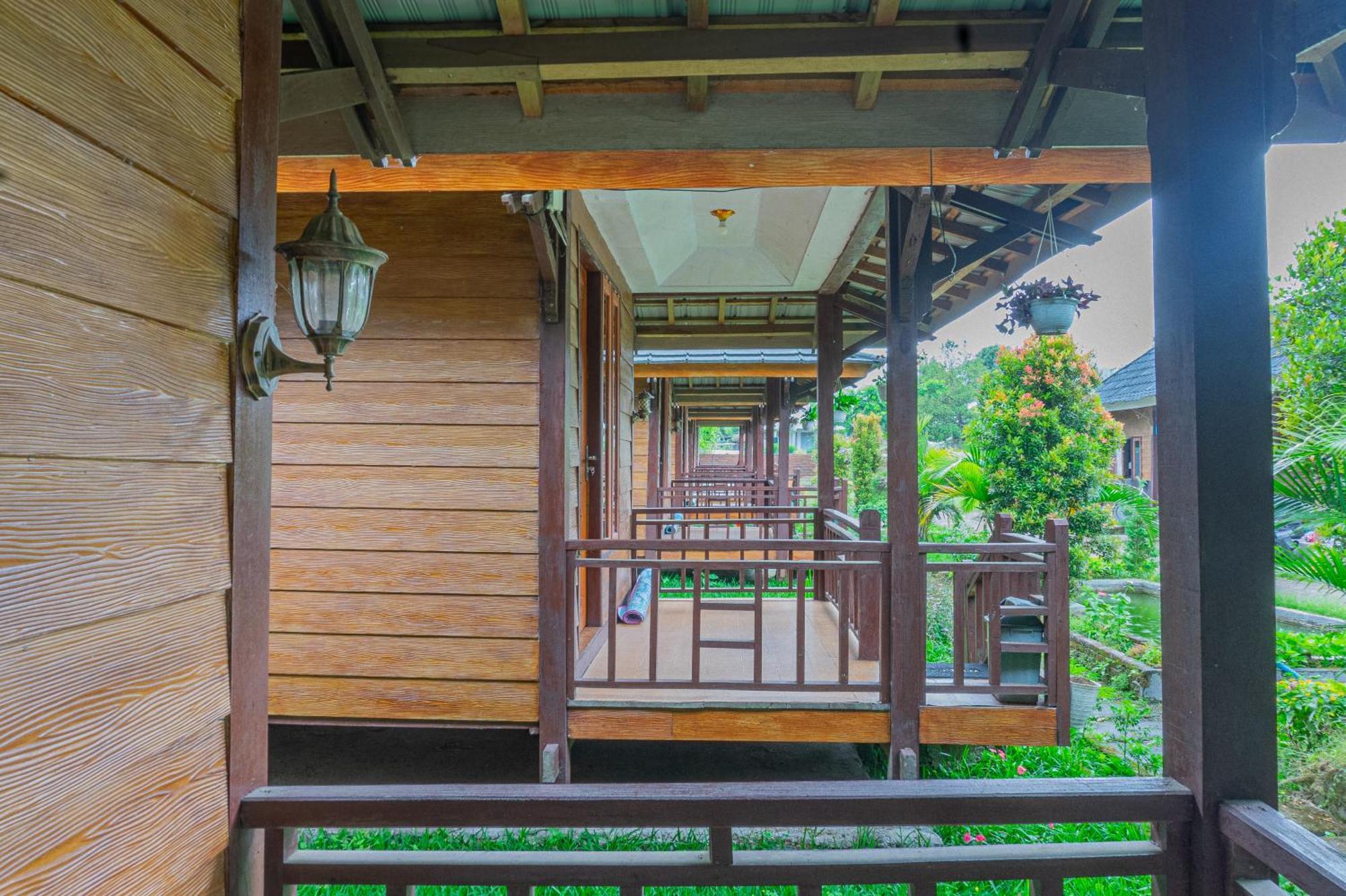 Puncak Rinjani Lodge Sembalunlawang Exterior photo